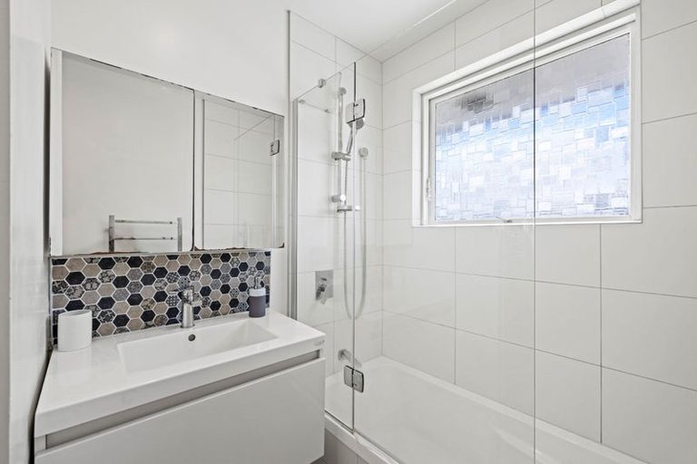 Photo of property in 3/82 Holly Road, St Albans, Christchurch, 8014