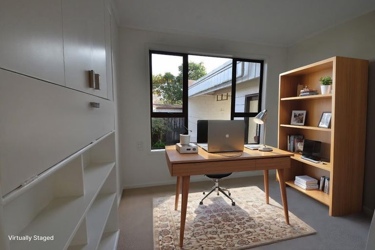 Photo of property in 30 Willis Road, Papakura, 2110