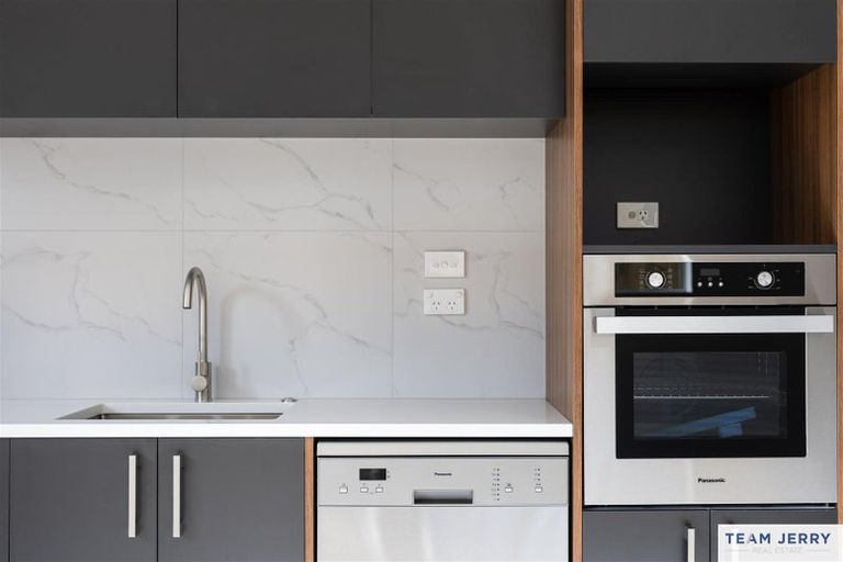 Photo of property in 5 Rarangi Mai Lane, Karaka, 2113