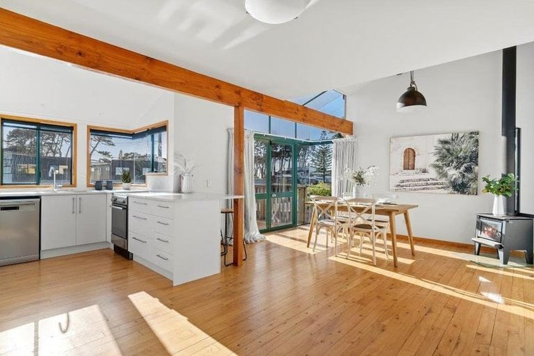 Photo of property in 13a Percy Road, Papamoa Beach, Papamoa, 3118