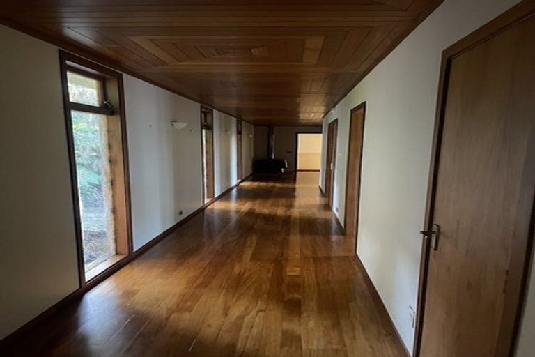 Photo of property in 71 Opanuku Road, Henderson Valley, Auckland, 0612