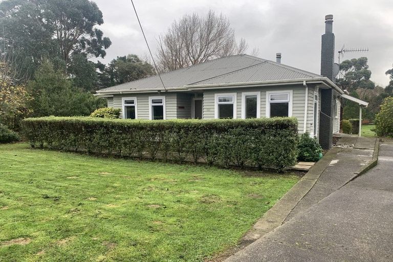 Photo of property in 107 Fitzherbert Street, Featherston, 5710