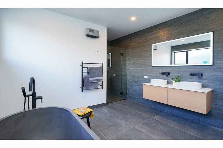 Photo of property in 89 Abbot Street, Waverley, Invercargill, 9810