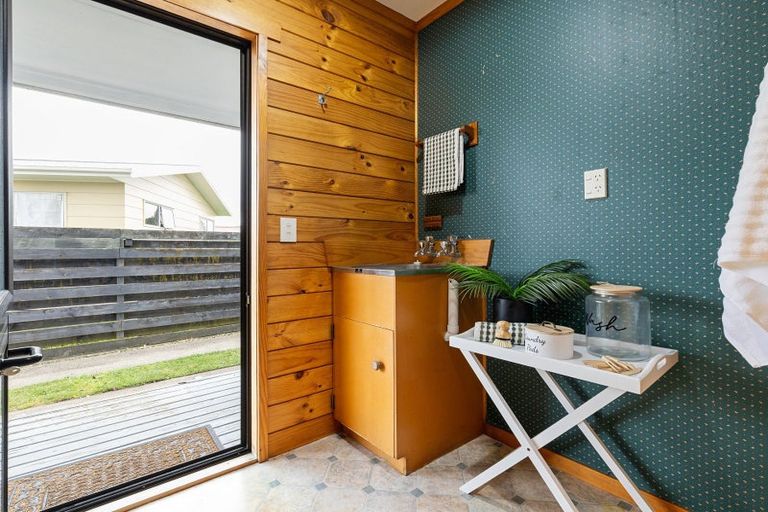 Photo of property in 1 Beadle Place, St Andrews, Hamilton, 3200