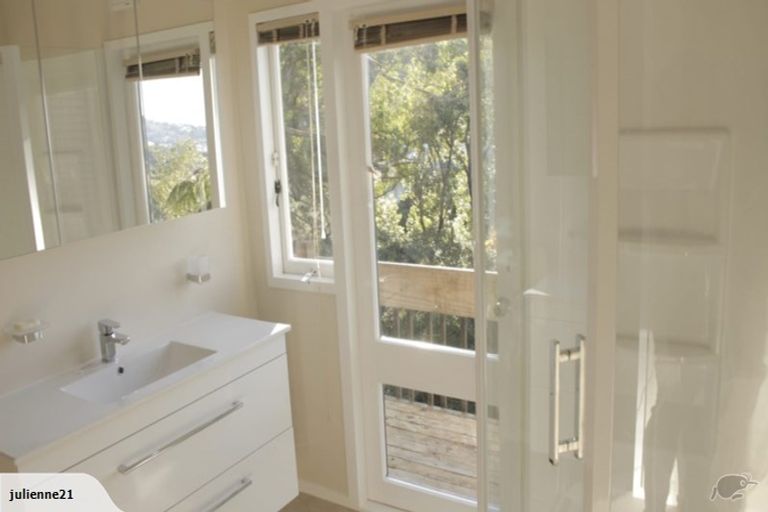 Photo of property in 21a Hadfield Terrace, Kelburn, Wellington, 6012