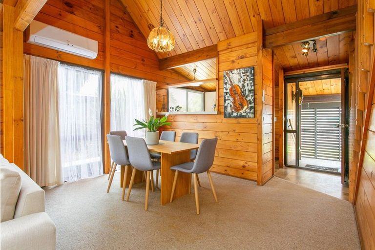 Photo of property in 27a Hamilton Road, Cambridge, 3434