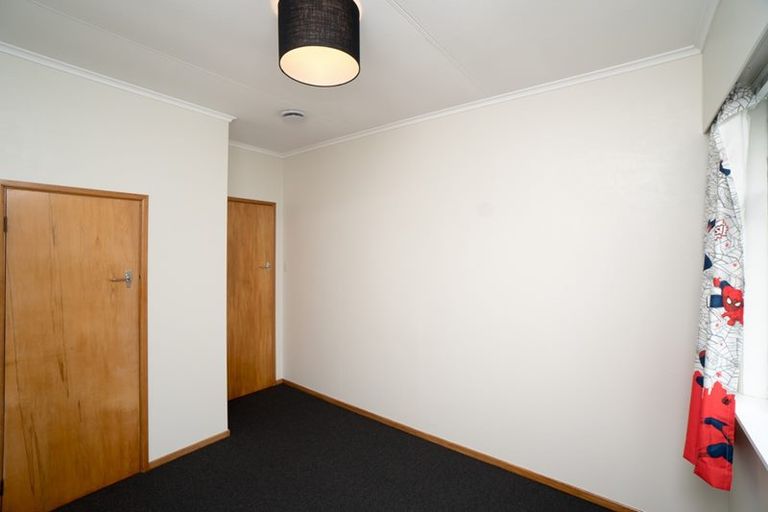 Photo of property in 22 Furlong Street, Hawera, 4610