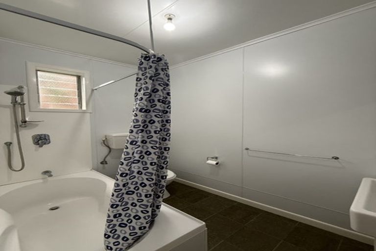 Photo of property in 5-5a Moncrieff Street, Mount Victoria, Wellington, 6011