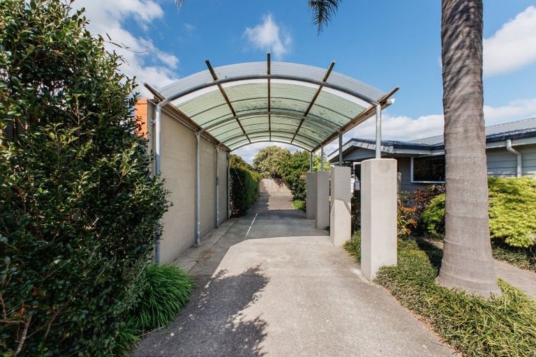 Photo of property in 12 Halberg Crescent, Whakatane, 3120