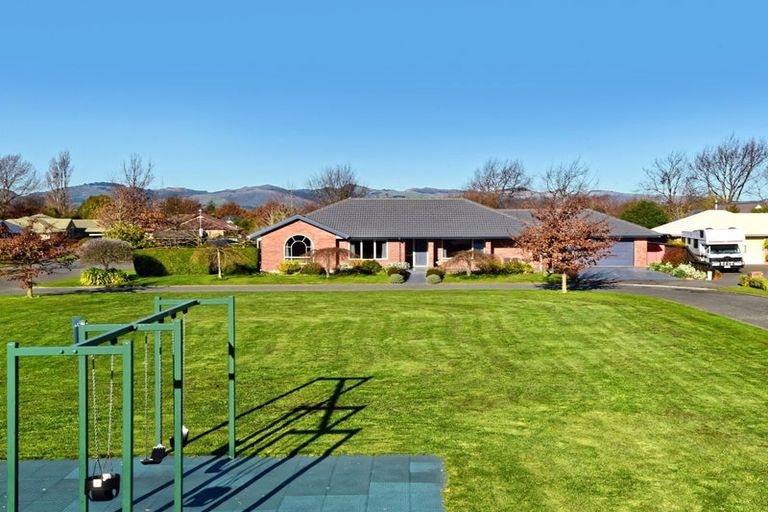 Photo of property in 14 Edwin Trent Drive, Prebbleton, 7604