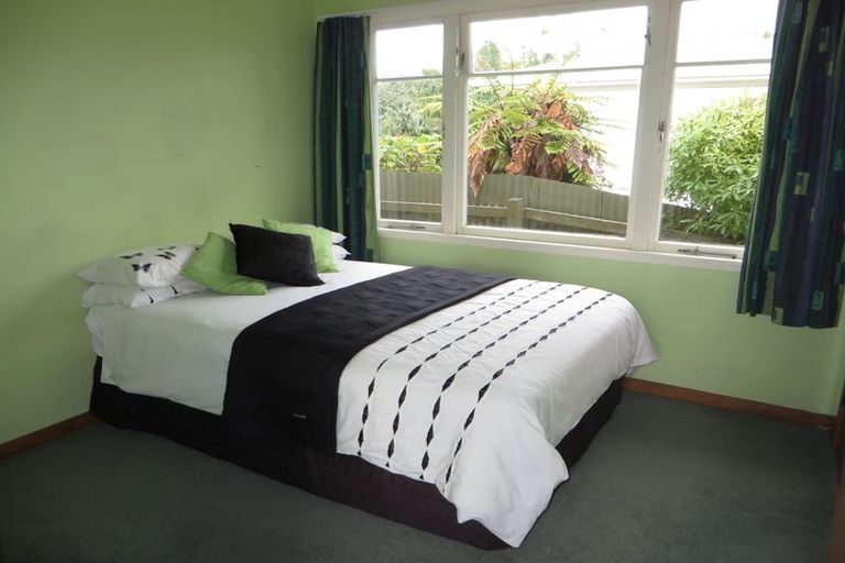 Photo of property in 11 Galway Avenue, Hokowhitu, Palmerston North, 4410