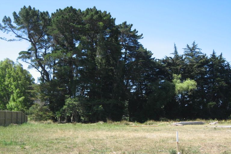 Photo of property in 31 Holbrook Way, Westmorland, Christchurch, 8025