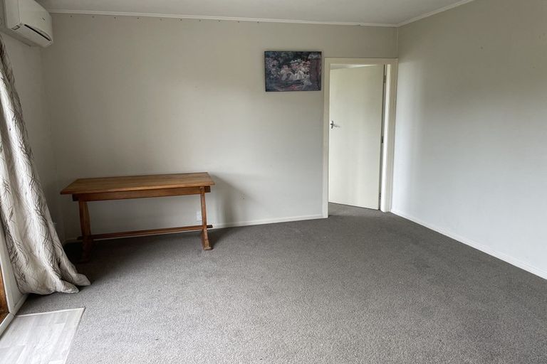 Photo of property in 29 Kitchener Terrace, Johnsonville, Wellington, 6037