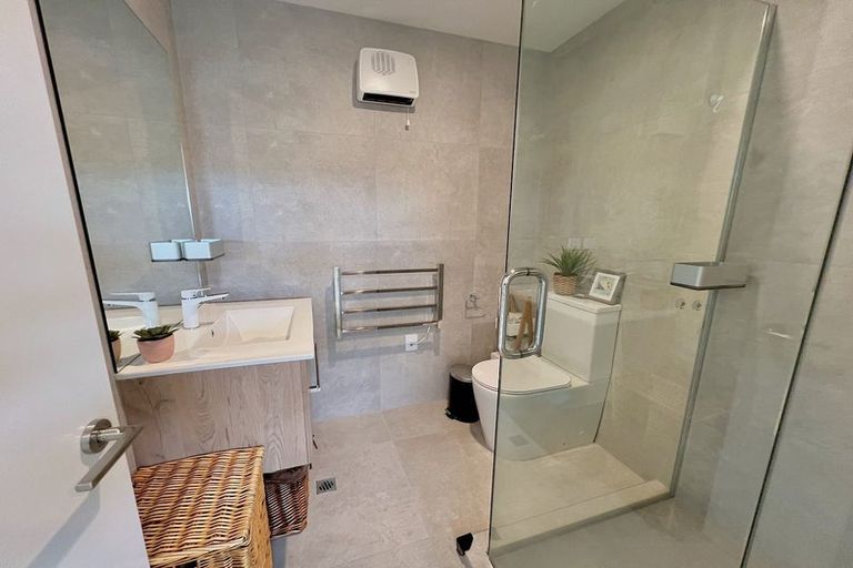 Photo of property in 1/80 Milton Street, Somerfield, Christchurch, 8024