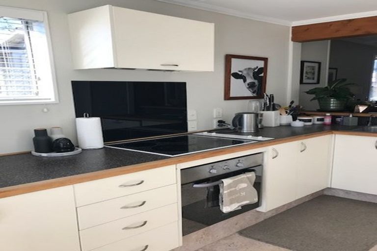 Photo of property in 17 Elliott Street, The Wood, Nelson, 7010