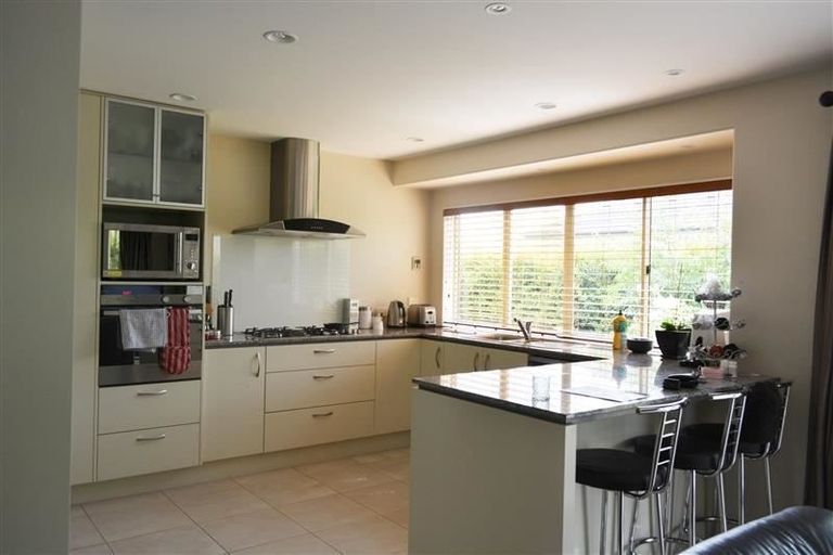 Photo of property in 116a Jeffs Road, Flat Bush, Auckland, 2016