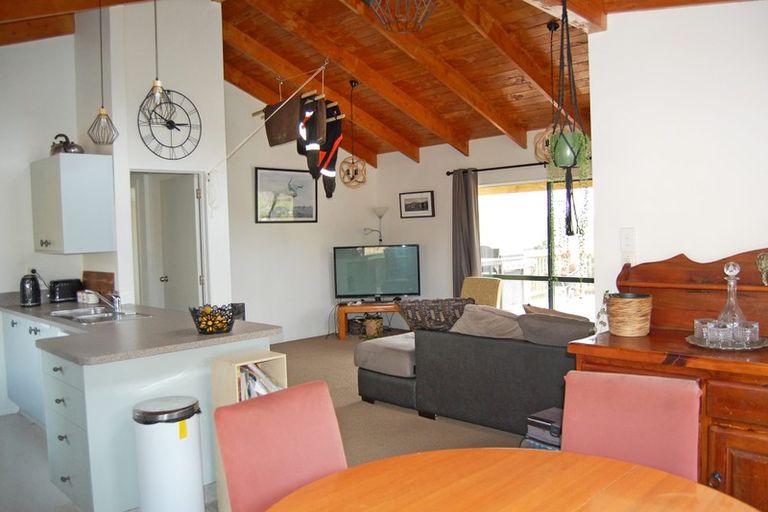 Photo of property in 598a Oneriri Road, Kaiwaka, 0573