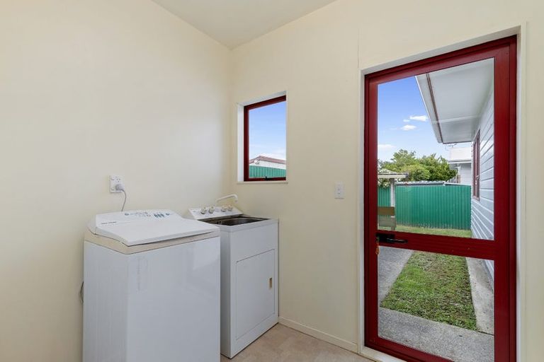 Photo of property in 45a Leighton Avenue, Waiwhetu, Lower Hutt, 5010