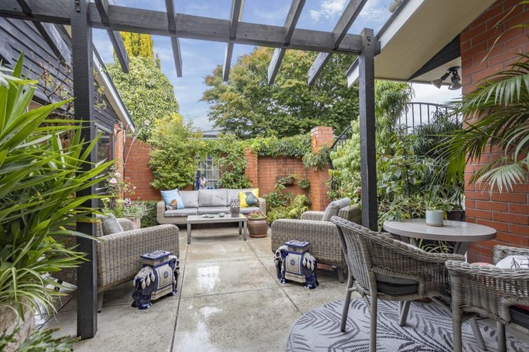 Photo of property in 1/5 Merrin Street, Avonhead, Christchurch, 8042