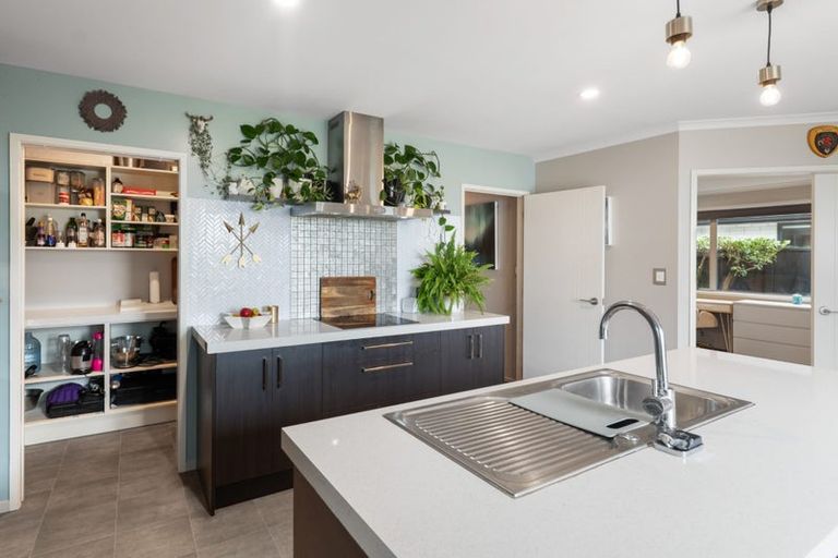 Photo of property in 64 Darlington Street, Ngatea, 3503