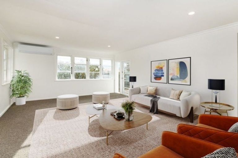 Photo of property in 19a Clyde Crescent, Roslyn, Palmerston North, 4414