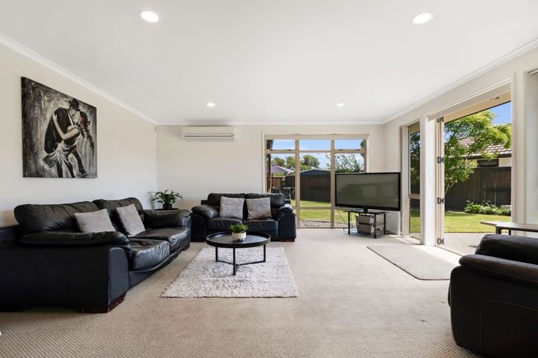 Photo of property in 14 Carrington Drive, Papamoa Beach, Papamoa, 3118