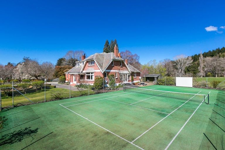 Photo of property in 15 Stenhouse Road, Mount Trotter, Palmerston, 9481