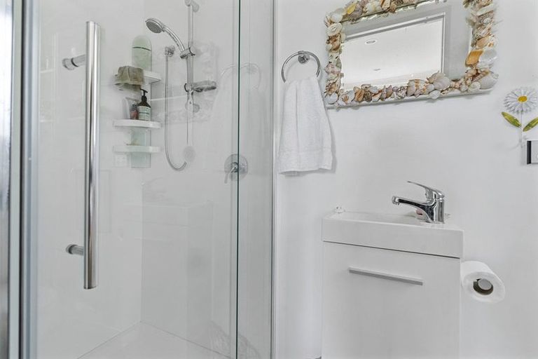 Photo of property in 98 Ohau Drive, Lake Ohau, Twizel, 9412