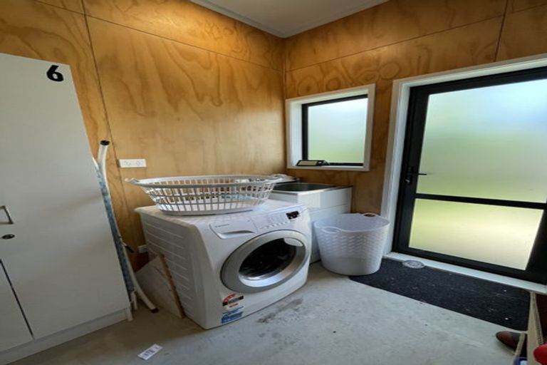 Photo of property in 1 Weka Street, Springfield, Rotorua, 3015