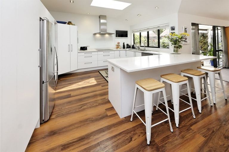 Photo of property in 27 Maurice Borich Place, Henderson, Auckland, 0610