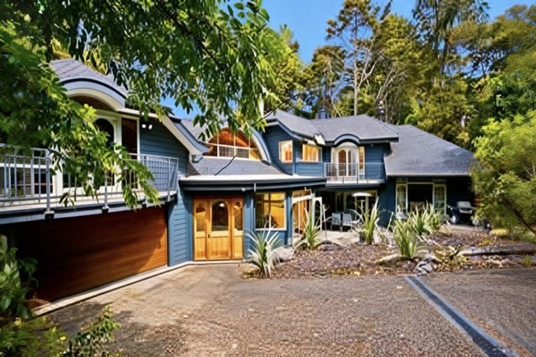 Photo of property in 27a Welland Place, Hillcrest, Auckland, 0627