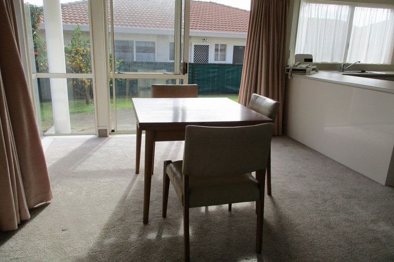 Photo of property in 8/492 Otumoetai Road, Otumoetai, Tauranga, 3110