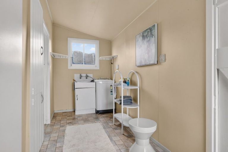 Photo of property in 106 Villa Street, Masterton, 5810