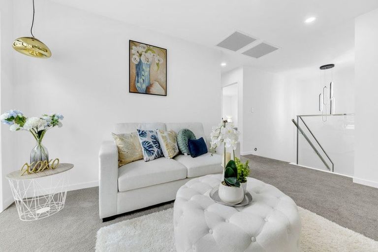 Photo of property in 4 Sagitta Drive, Flat Bush, Auckland, 2019