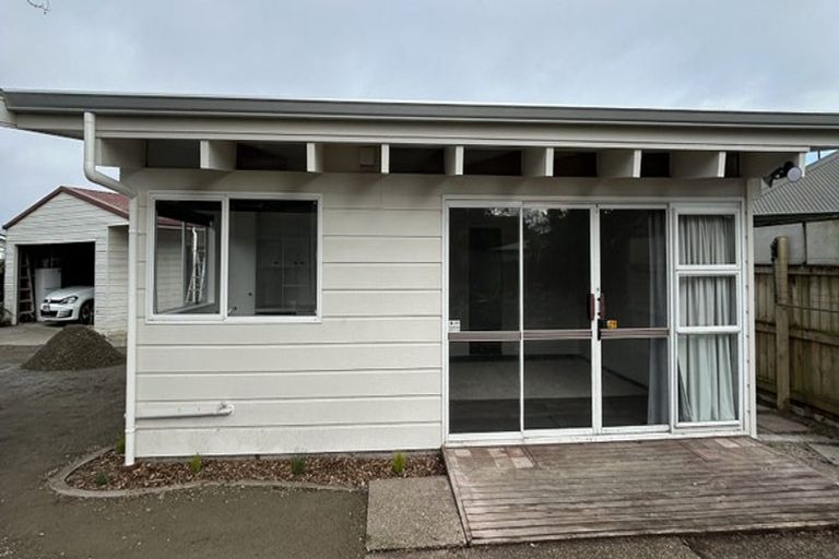 Photo of property in 27 East Street, Terrace End, Palmerston North, 4410