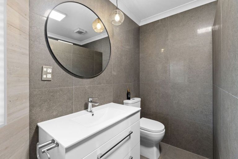 Photo of property in 21 Liberty Grove, Kelvin Grove, Palmerston North, 4414