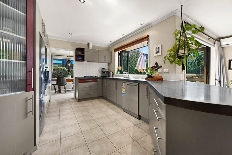 Photo of property in 21 Burgundy Court, Rototuna, Hamilton, 3210