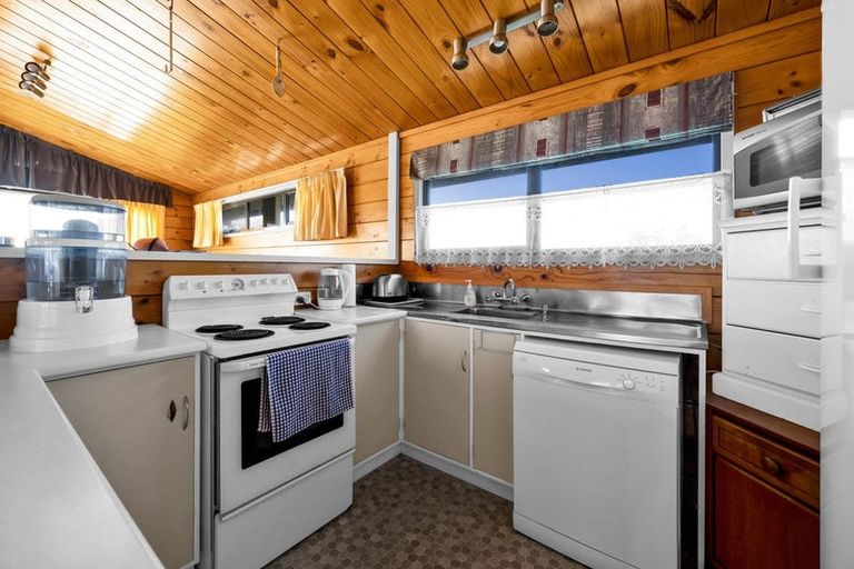 Photo of property in 46 Murray Avenue, Hawera, 4610