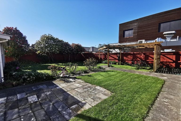 Photo of property in 256 Cranford Street, St Albans, Christchurch, 8052