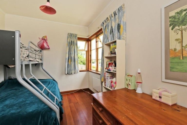 Photo of property in 606 Massey Street, Akina, Hastings, 4122