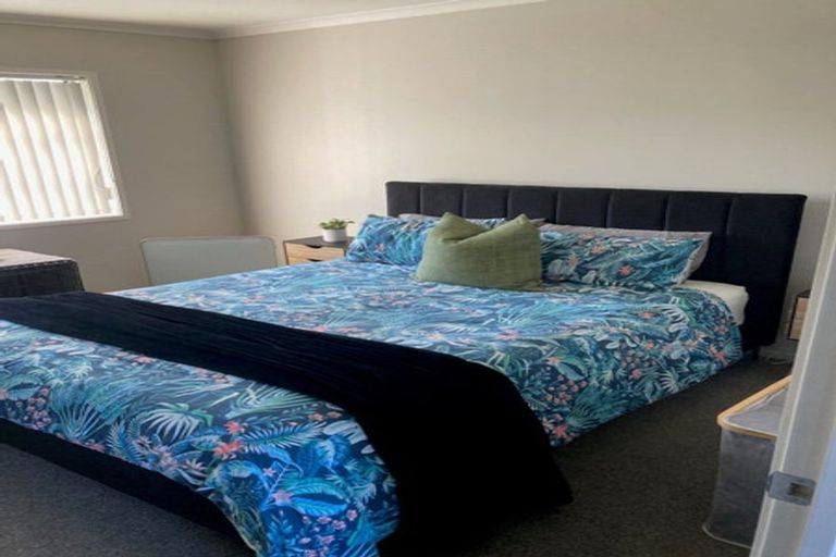 Photo of property in 12 Colac Street, Avondale, Christchurch, 8061