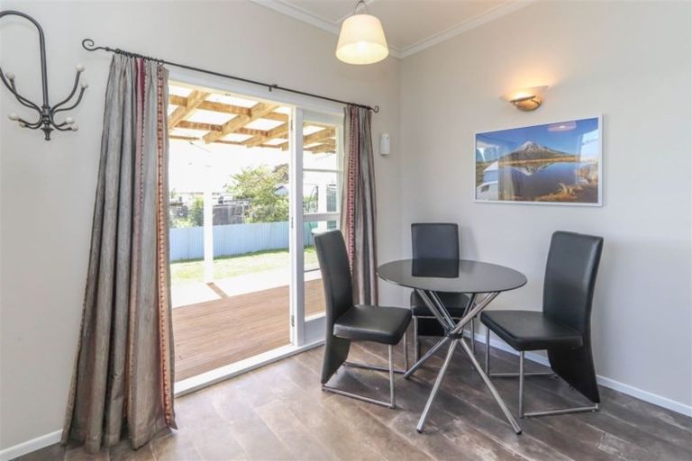 Photo of property in 4 Mamaku Street, Inglewood, 4330