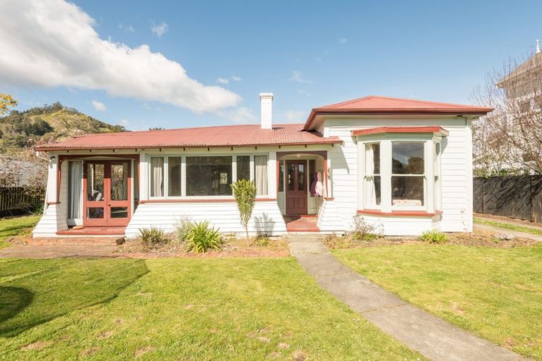 Photo of property in 382 Hardy Street East, Maitai, Nelson, 7010