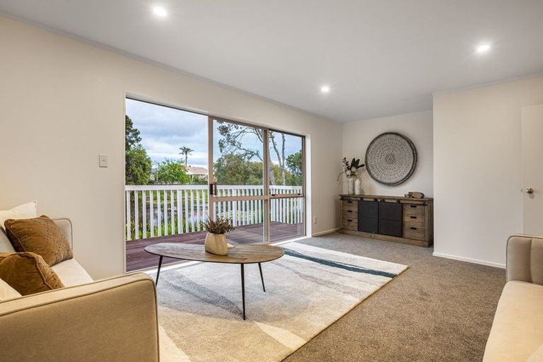 Photo of property in 11b Mcgowan Place, Orewa, 0931