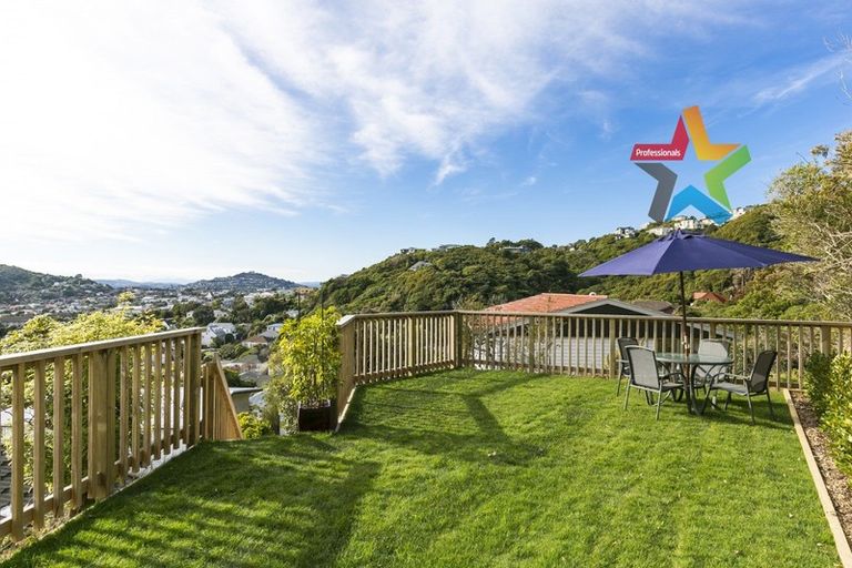 Photo of property in 80 Collier Avenue, Karori, Wellington, 6012