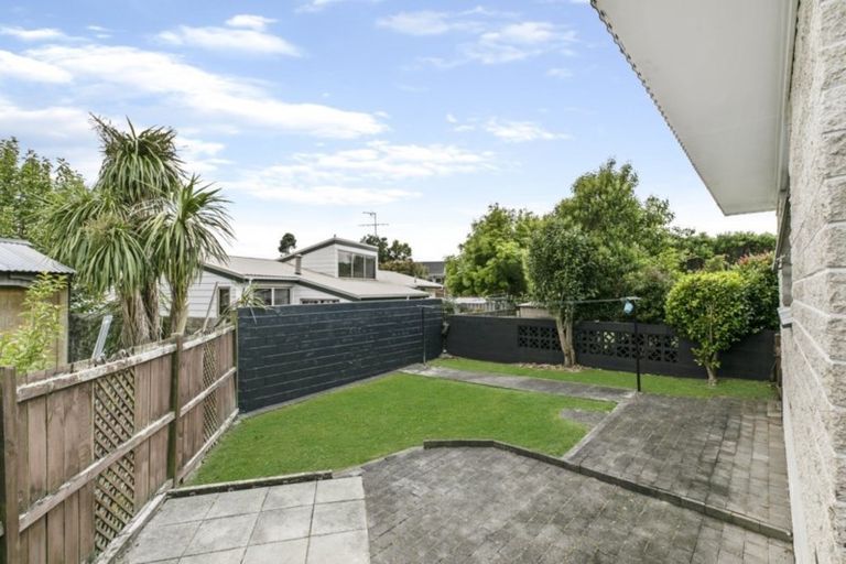 Photo of property in 2/79 Clark Road, Pahurehure, Papakura, 2113