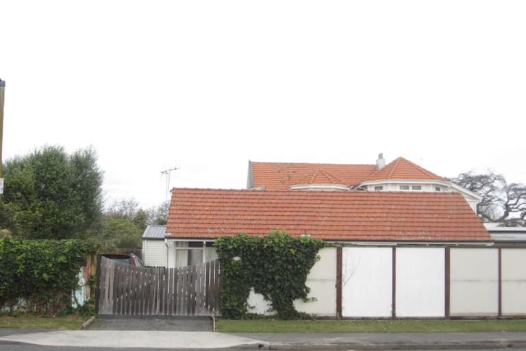 Photo of property in 206 Knight Street, Hastings, 4122