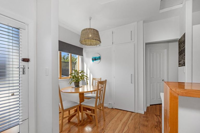 Photo of property in 22 Pacific Road, North New Brighton, Christchurch, 8083