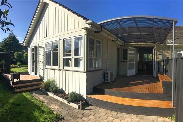 Photo of property in 12a Naenae Road, Naenae, Lower Hutt, 5011