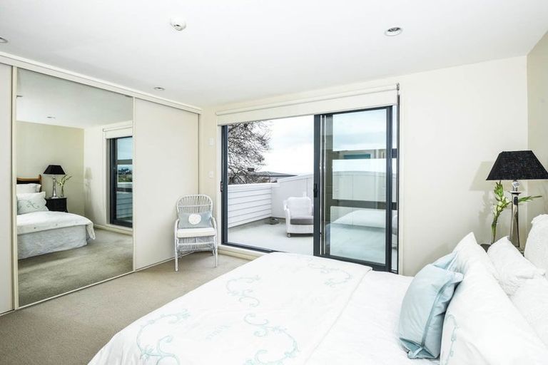 Photo of property in 3/5 Cook Street, Howick, Auckland, 2014